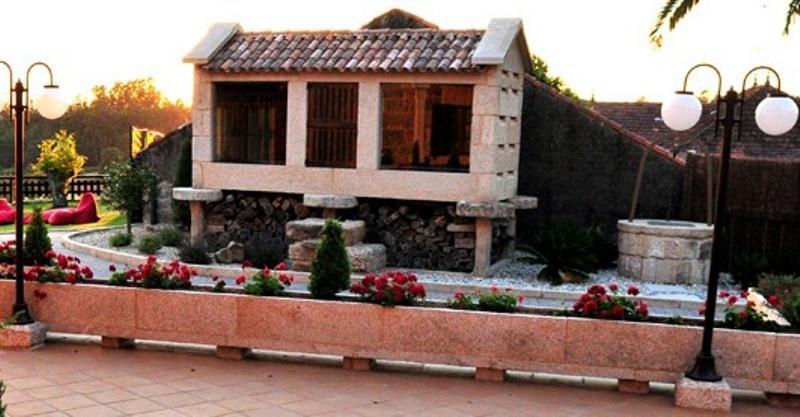 O Paxareco De Ay Hotel Meis Luaran gambar